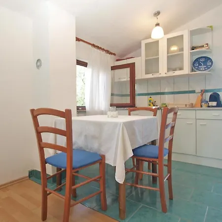 Fuer 3 Personen Ca 24 Qm In Peroj, Istrien Istrische Riviera Apartment