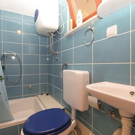 Fuer 3 Personen Ca 24 Qm In Peroj, Istrien Istrische Riviera Apartment Peroj